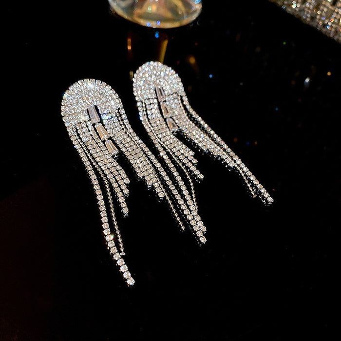 Vintage Pendant Earrings For Women Geometric Stud Earrings Retro Rhinestone Light Luxury Jewelry