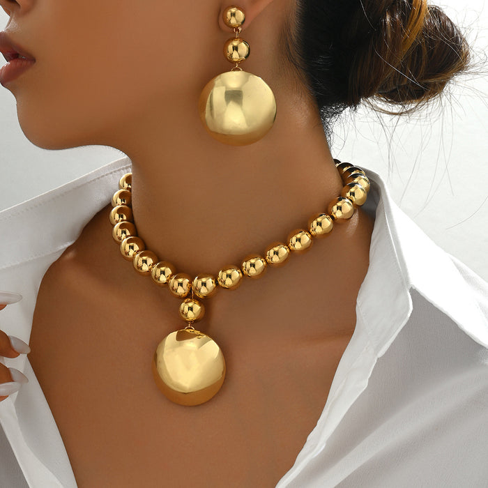 Cross-border European American Fashion Women Jewelry Set, Unique Metal Bead Necklace With Niche Premium Texture Pendant & Matching Earrings, Versatile Daily Neck Ear Accessories
