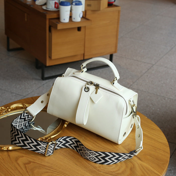 European And American Retro Women's First Layer Cowhide Shoulder Bag Crossbody Bag Melard Women's Bag Large Capacity Boston Small Square Bag